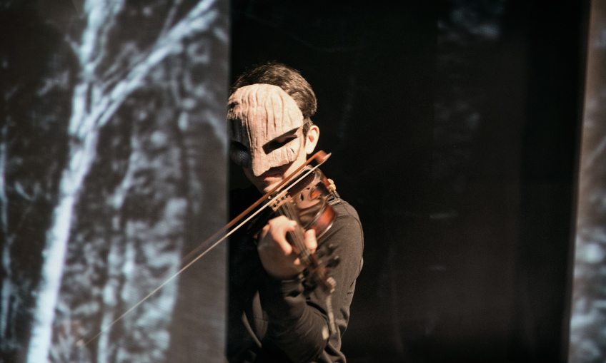 Extrait uu spectacle Le spectre de la trahison
